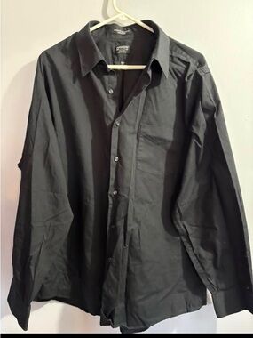 Arrow Black Fitted Long Sleeve Button-Up